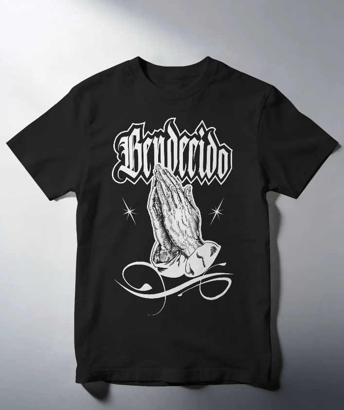 Bendecido 🙏🏼 T-shirt .